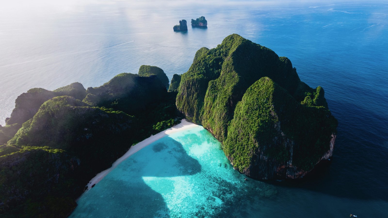 5 Thailand’s Resorts On Private Islands